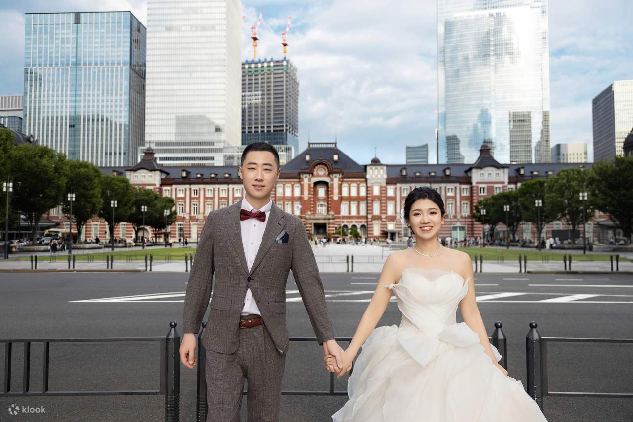 Tokyo: Lawatan Foto Perkahwinan dengan 3 Lokasi & Penggayaan Profesional